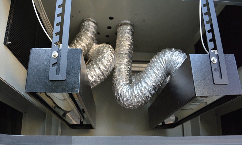 KT板應用uv固化機.jpg KT板應用uv固化機.jpg